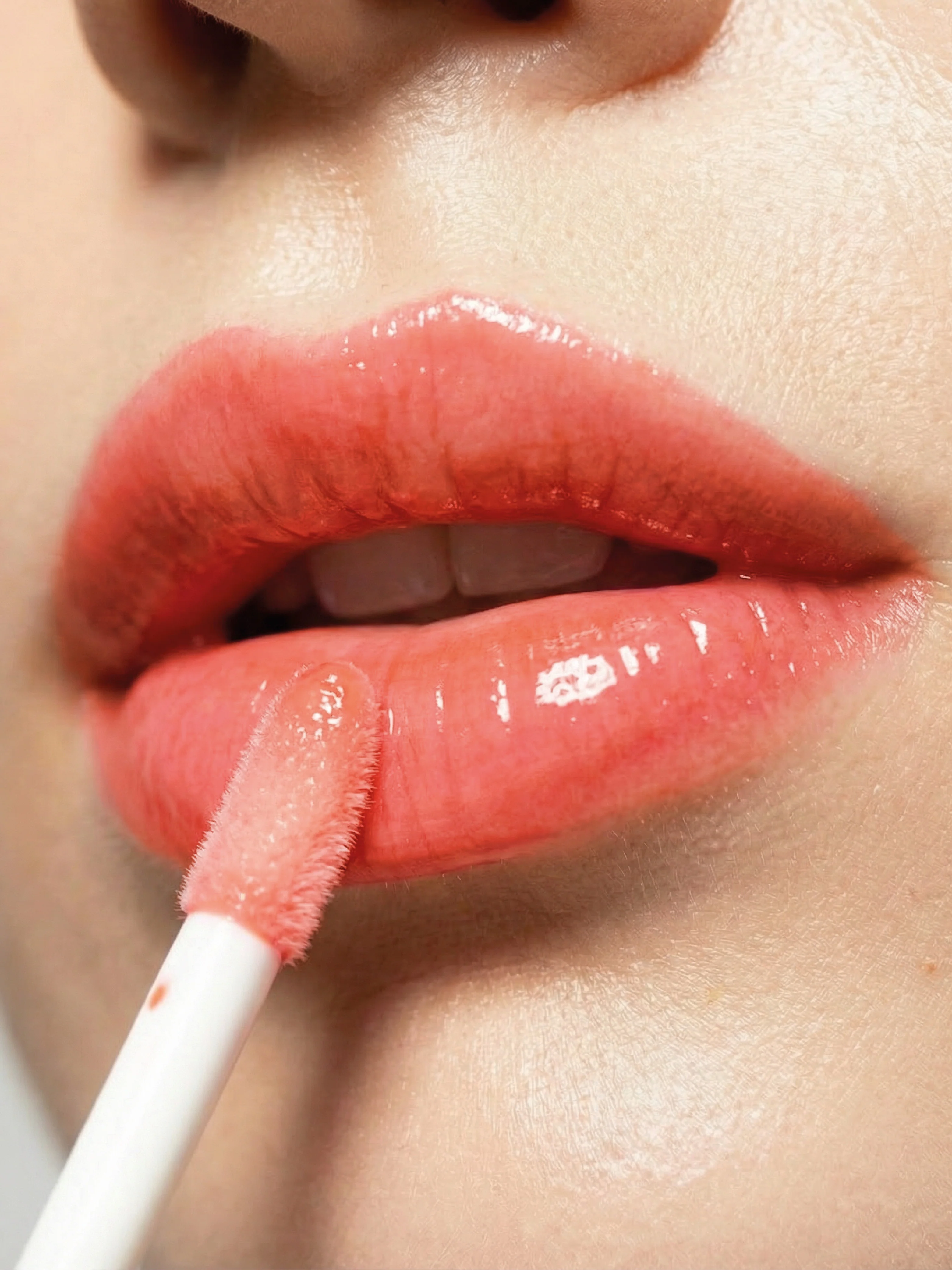 Lip Oil Juicy Coral - Image 3